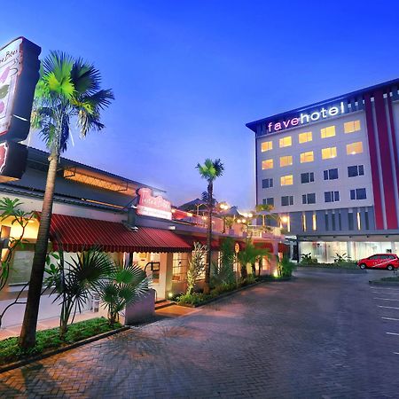 Favehotel Sudirman Bojonegoro Exterior photo